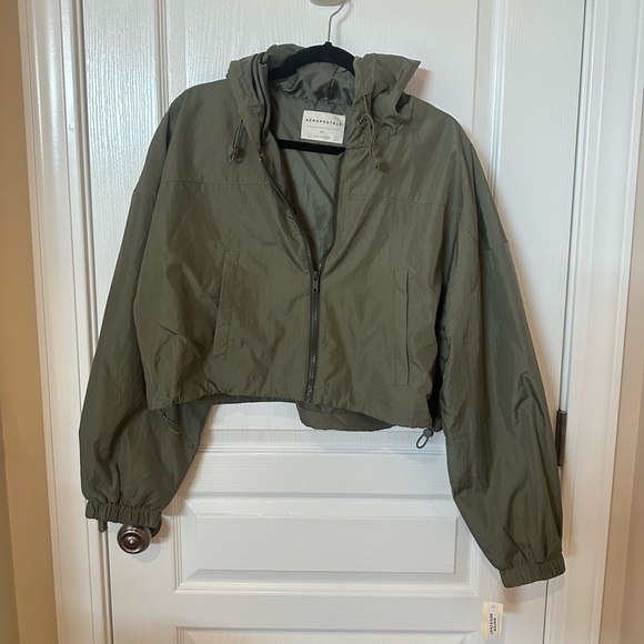 Aeropostale Jackets & Blazers - AEROPOSTALE XLarge Crop Water Resistant Jacket NEW